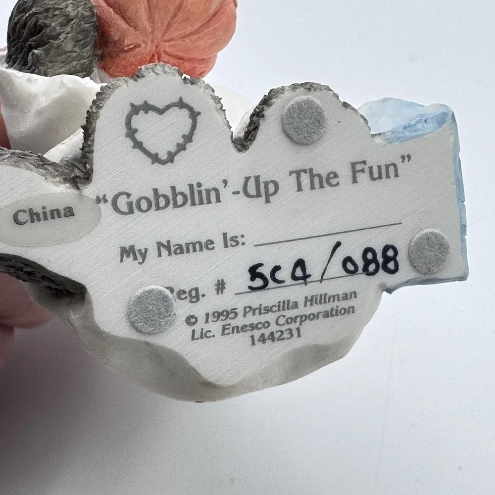VTG Calico Kittens Gobblin Up The Fun Figurine Priscilla Hillman Halloween Ghost